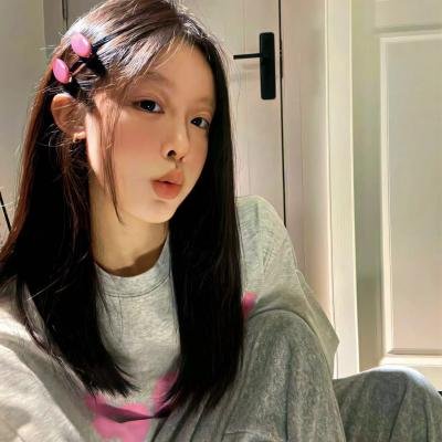 只在那里发光